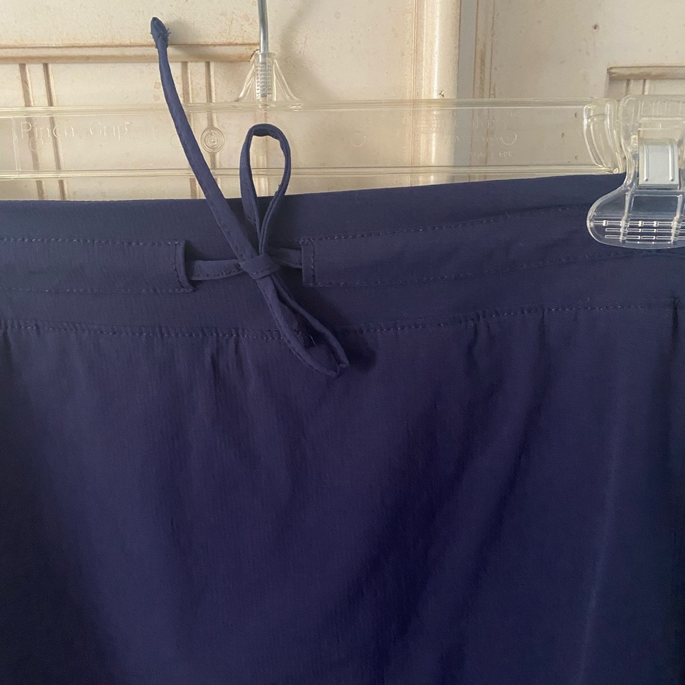 Tangerine brand Navy Blue Women's Skort 
Size XXL US size 12-14 - Picture 4 of 8